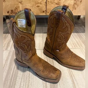 Double H square toe boots size 8